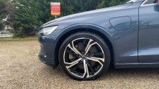 Volvo V60 2.0 T6 [350] Recharge PHEV Plus Dark 5dr AWD Auto Estate